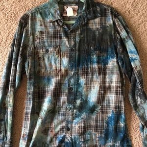 NWT TIE DYE BUTTON DOWN